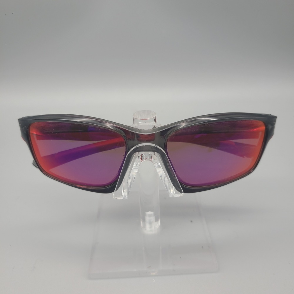 Oakley Chainlink Sunglasses Grey Smoke Red Polarized OO9247-10 57-17-138